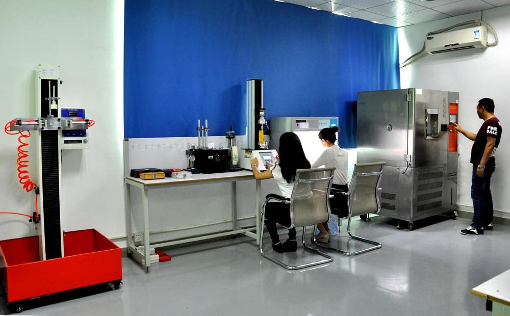 In-house testing lab with abrasion and environmental testers at Jewelives